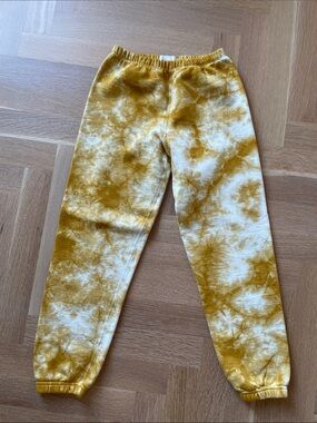 Riley sweatpants size small